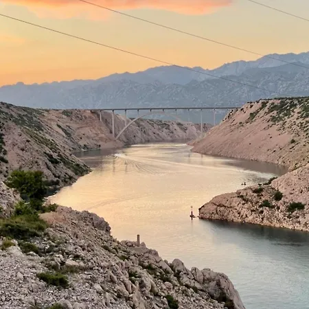 Exklusive Mit Pool Bis 7 Personen Nur 60 M Vom * 마슬레니차